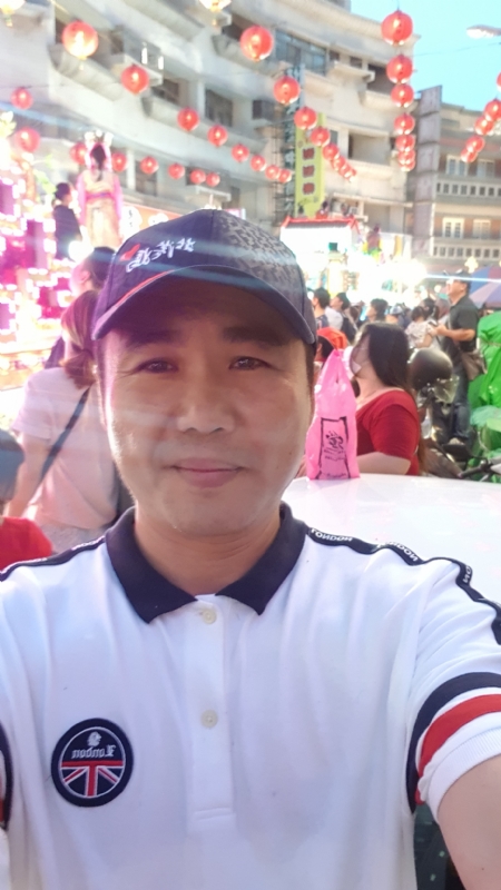 小陳的第一张照片--台北父母相亲团